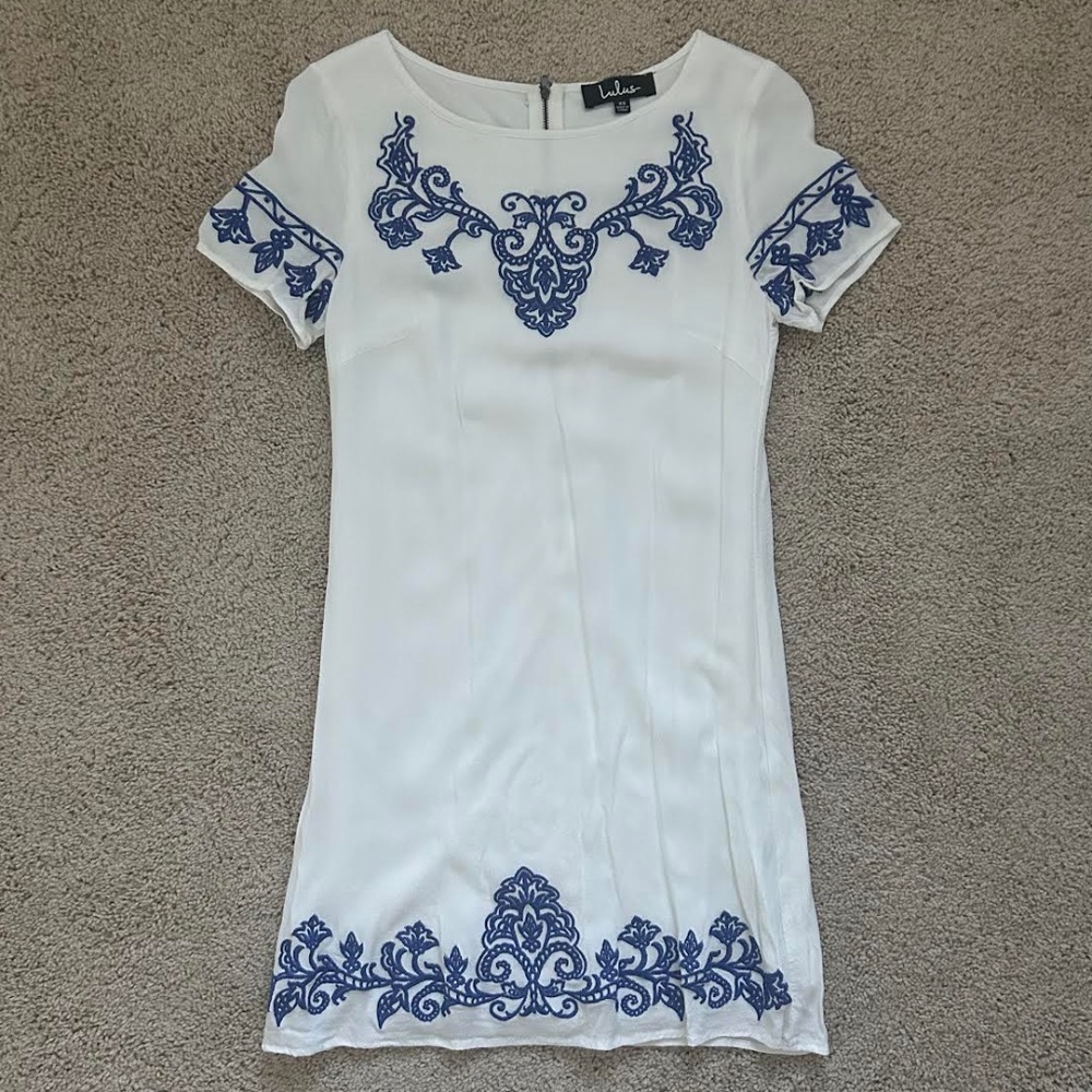 Lulu’s Tale to Tell Embroidered Dress